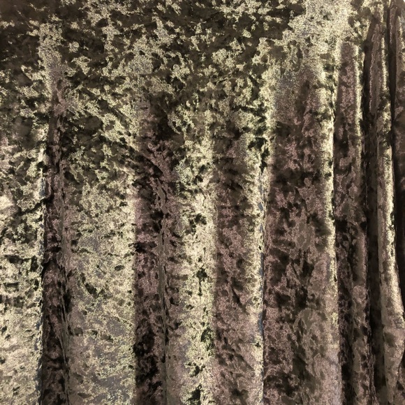 LulaRoe Green Crushed Velvet Shirley Kimono Medium - Picture 4 of 7